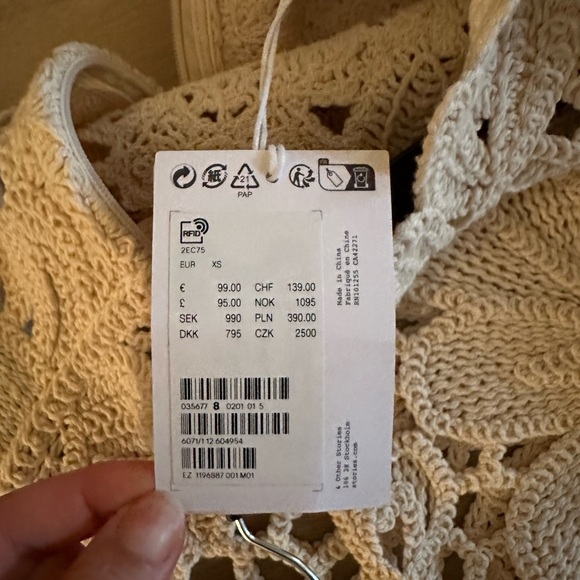 & OTHER STORIES crocheted top - Picture 7 of 8